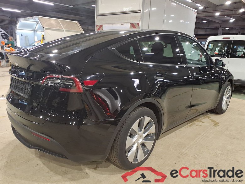 TESLA MODEL Y BEV AUTO RWD #4