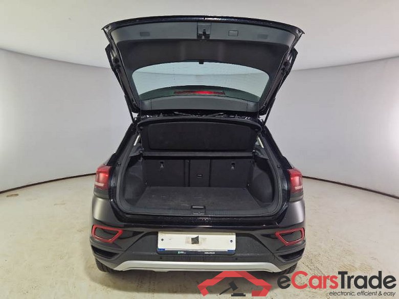 VOLKSWAGEN T-ROC / 2021 / 5P / SUV 2.0 TDI SCR LIFE DSG #5