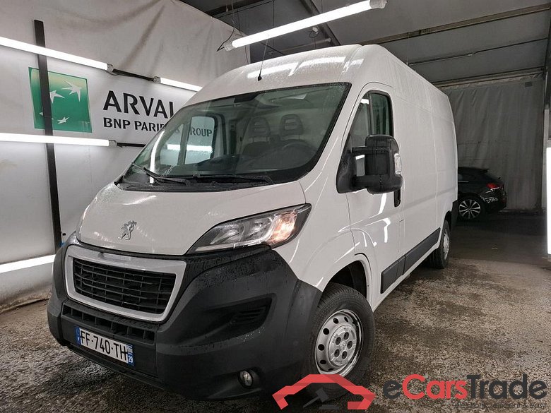 PEUGEOT Boxer / 2014 / 4P / Fourgon tôlé BLUEHDI 110 PREMIUM PACK 330 L2H2