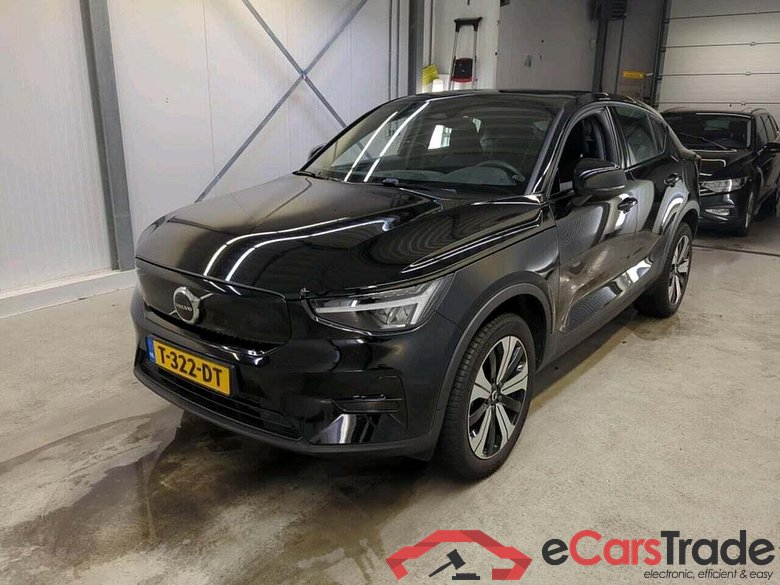 VOLVO C40 Recharge Core 69 kWh #1