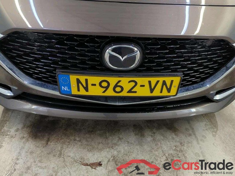 Mazda 3 2.0 e-SA-X Comfort #4
