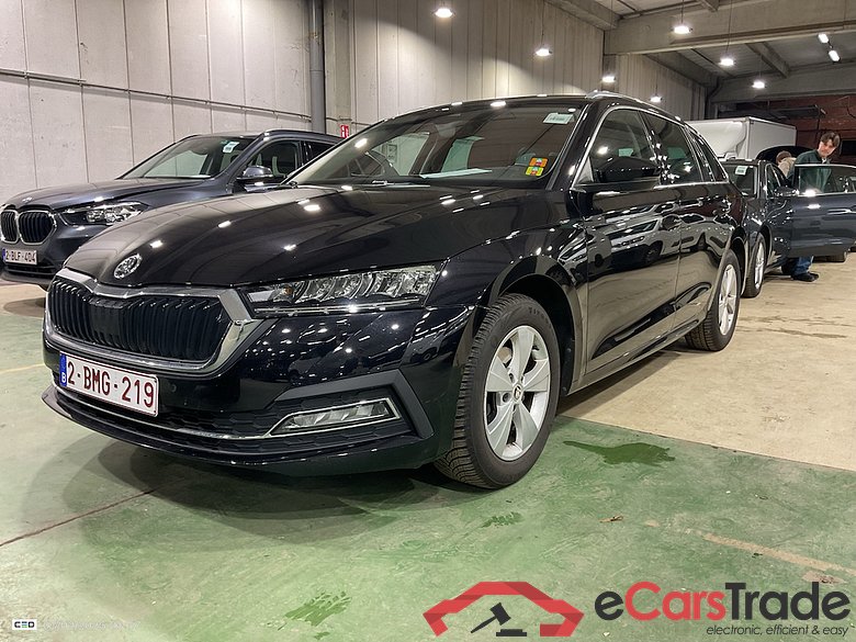 SKODA Octavia 1.0 TSI MHEV 81KW DSG CLEVER