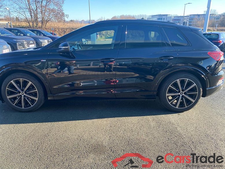 AUDI Q4 e-tron Audi Q4  S line 45 e-tron quattro 195,00 kW #2
