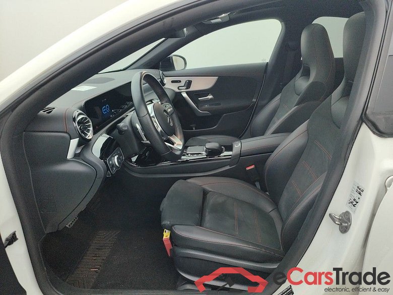 MERCEDES CLASSE CLA COUPE (C118) CLA 250 e PHEV 160 Business Solution 4d #3