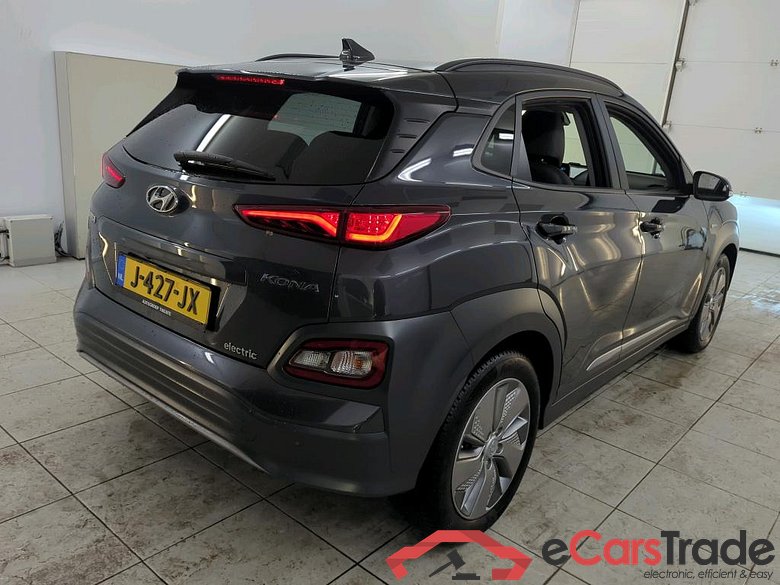 Hyundai KONA Premium Electric 64 kWh 5d #2