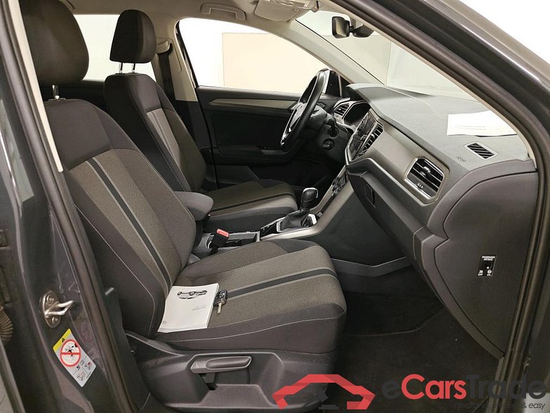 Volkswagen T-Roc 1.5 TSI 110kW DSG Style Business 5d #3