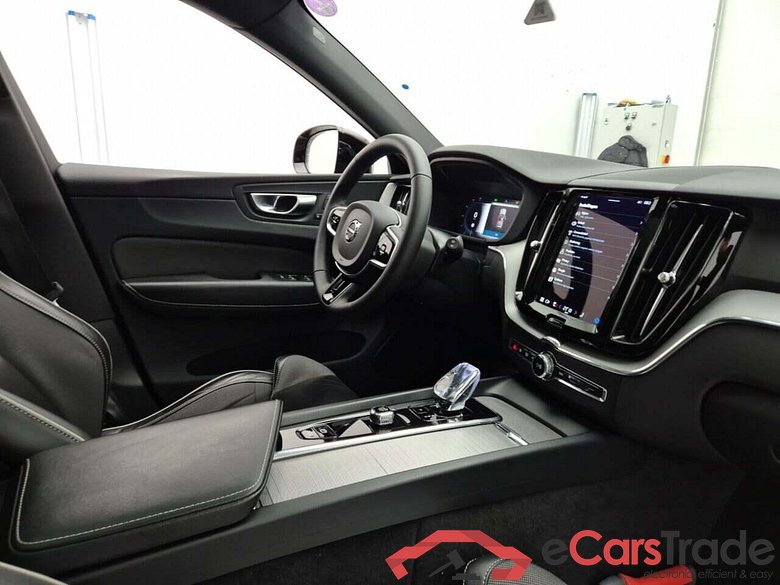 VOLVO XC60 T6 PHEV AWD Plus Dark AUT #3