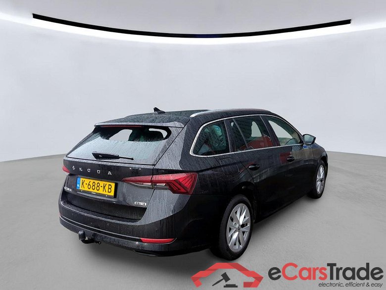 SKODA Octavia Combi 81 kW #5