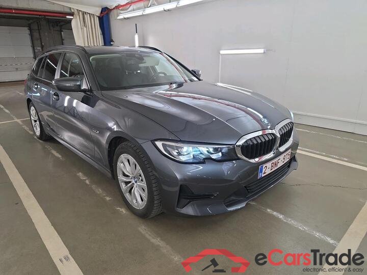 BMW 3 Reeks Touring 3 Reeks Touring 320e (150 kW) (PHEV) 150kW/204pk  5D/P Auto-8 #2