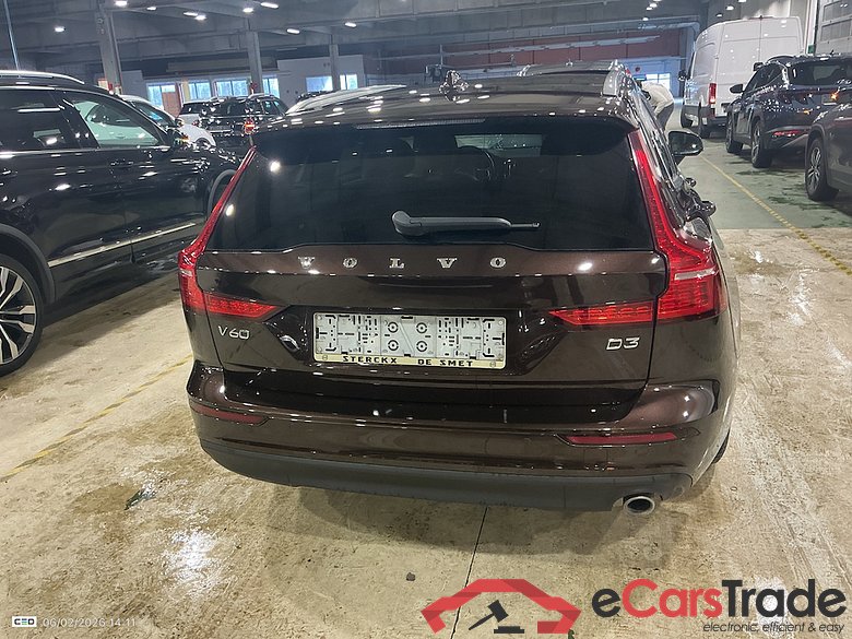 VOLVO V60 DIESEL - 2018 2.0 D3 Momentum Pro #5