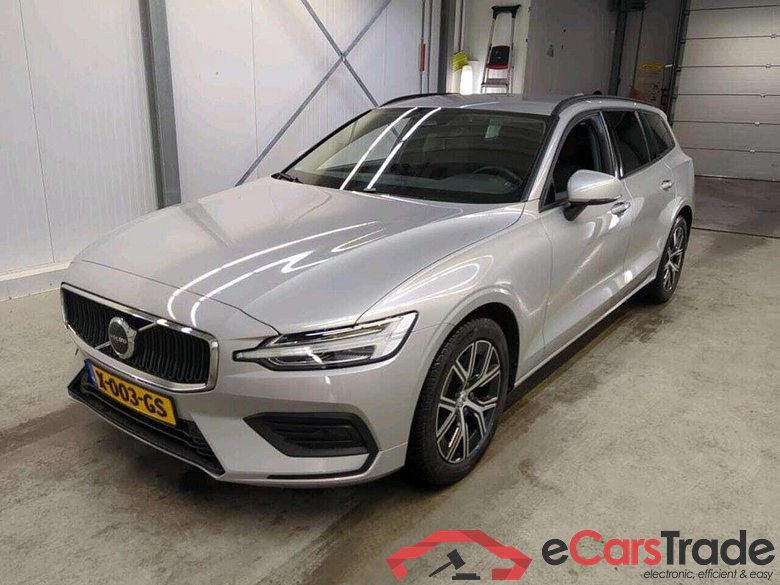 VOLVO V60 2.0 B3 Essential Ed. #1