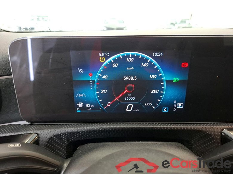 MERCEDES-BENZ Classe A Compact / 2018 / 5P / Berline A 180 AMG Line 7G-DCT #6