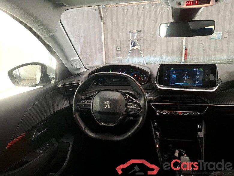 208 (e-) Active Business 50kWh BVA #6