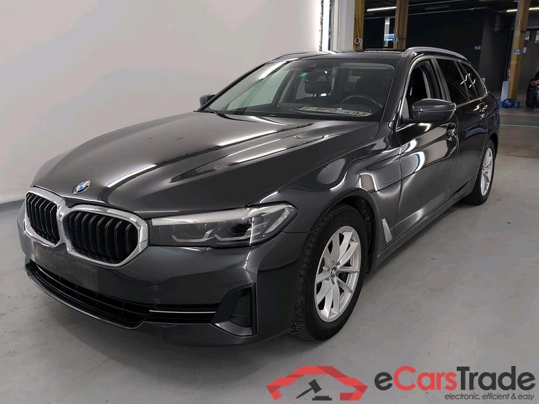 BMW 5 SERIES TOURING 2.0 518D 110KW TOURING AUTO #1