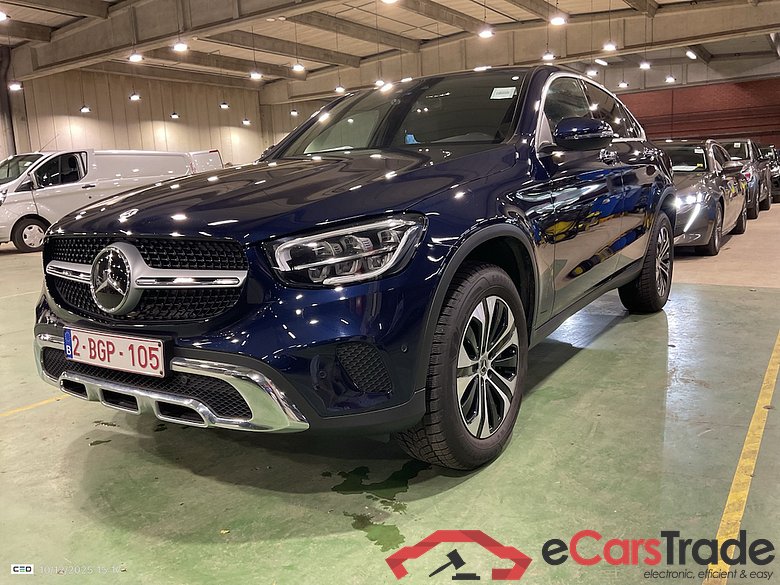 MERCEDES-BENZ GLC COUPE 2.0 GLC 300 DE 4MATIC BUS SOL AUTO