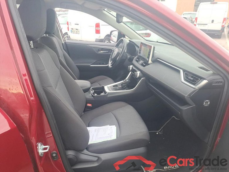 TOYOTA Rav4 / 2018 / 5P / todoterreno 2.5l 220H Advance #6