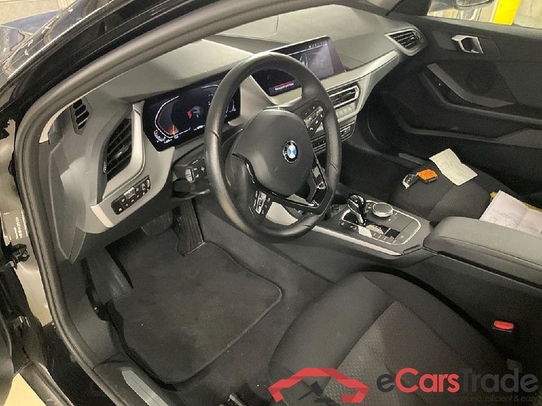 1 Limousine 118 i Advantage 1.5 100KW AT7 E6d #4