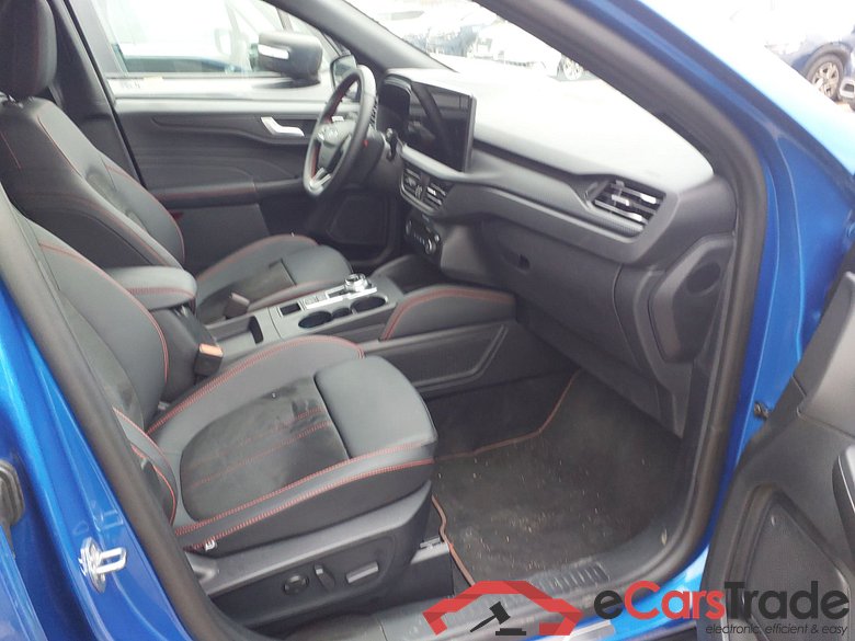 FORD Kuga 2.5 243CV Automático    ST-LINE X #3