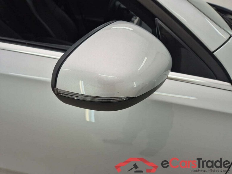 MERCEDES-BENZ A-KLASSE 180 D 8G-DCT BUSINESS LINE #6