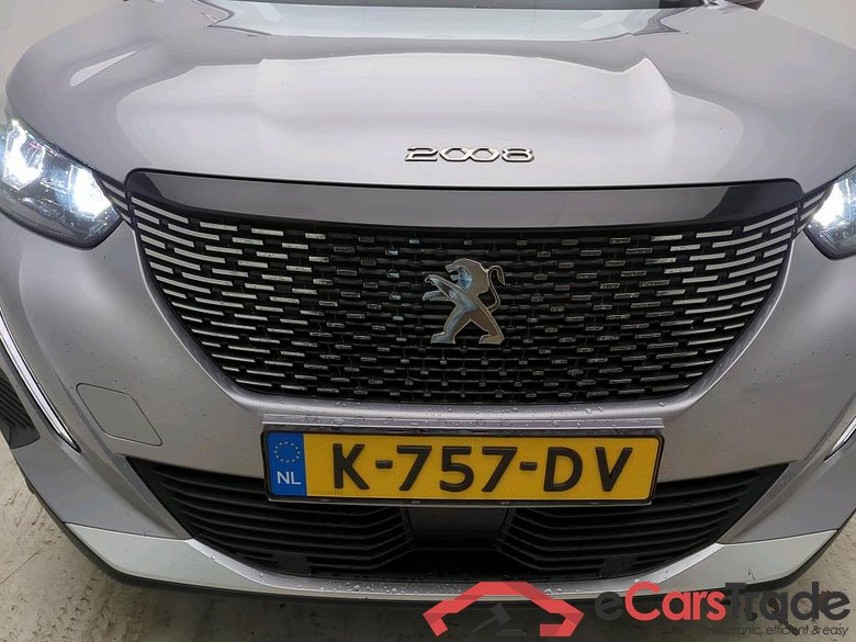 Peugeot 2008 Allure 1.2 Puretech 130 EAT8 5d #5