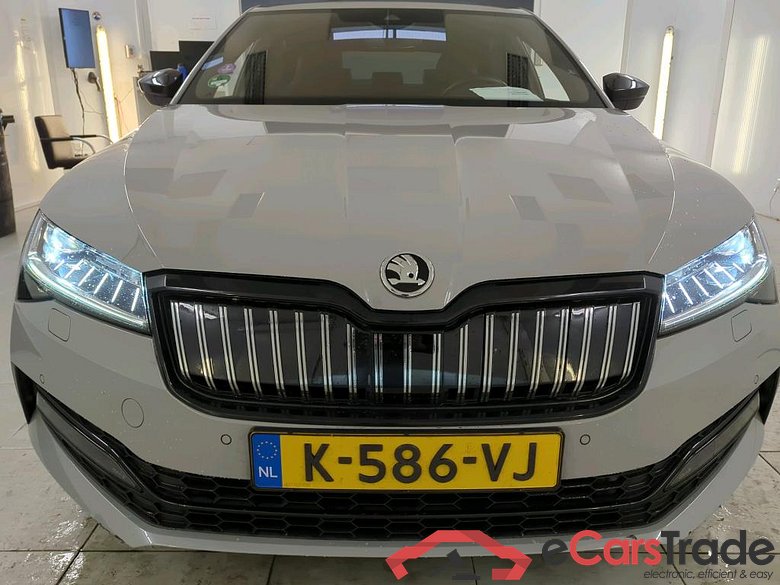 Skoda Superb 1.4 TSI PHEV DSG Sportline Business 5d #5