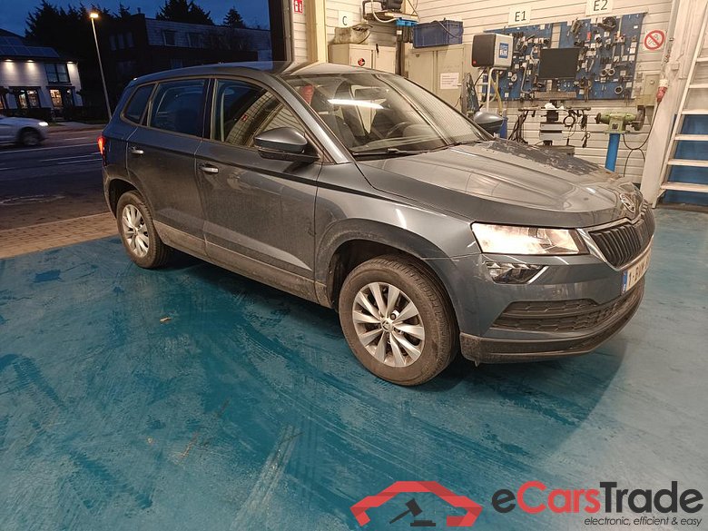 SKODA SUV Karoq ACT TS85/1.0 M6F #2