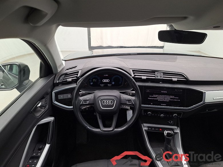 Audi, Q3 '18 PHEV, Audi Q3 45 TFSI e S tronic 5d #5