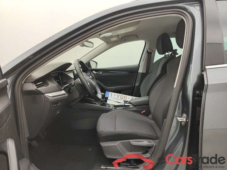 Skoda Octavia Combi 2.0 CRTDI 85kW Ambition 5d #3