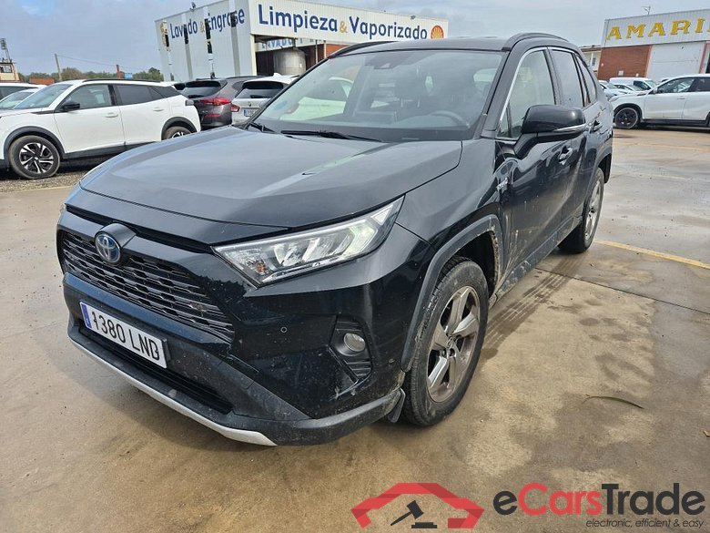 TOYOTA Rav4 / 2018 / 5P / todoterreno 2.5l 220H Advance