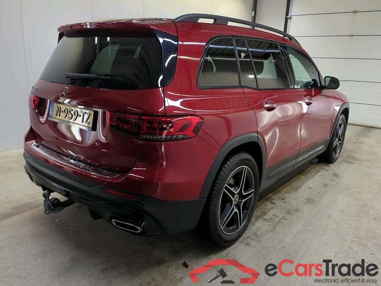 MERCEDES-BENZ GLB 200 Bns Solut. AMG #2