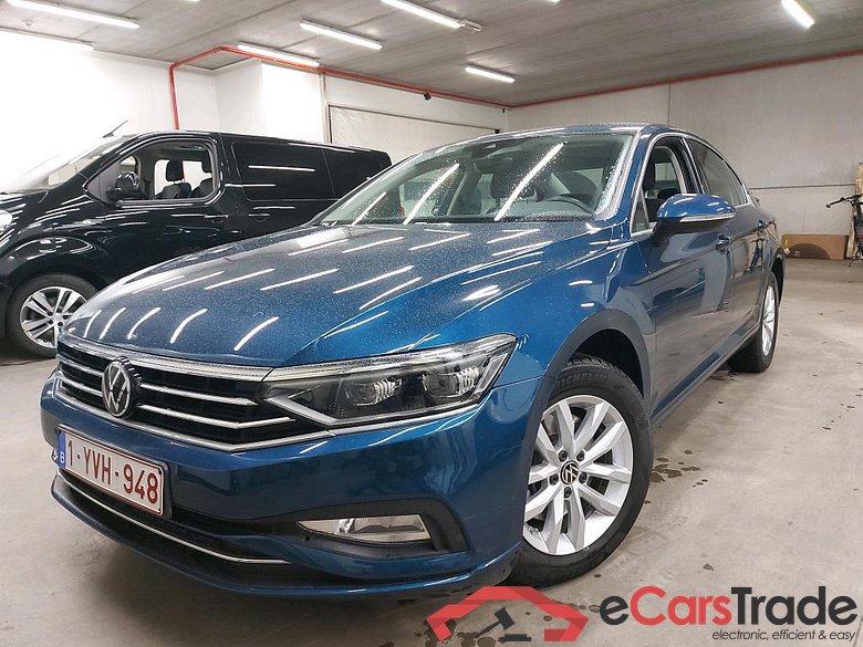 VOLKSWAGEN - VW  PASSAT TDI 150PK Style Business With Digital CockPit #1