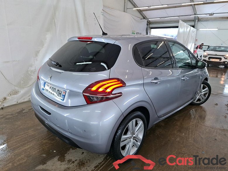 208 Signature 1.2 PureTech 80CV BVM5 E6dT #3