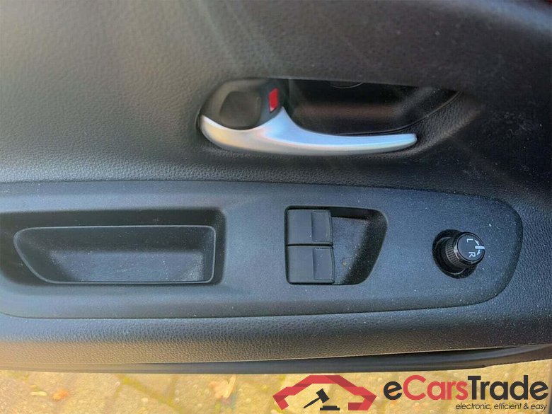 TOYOTA Aygo X 1.0 VVT-i S-CVT Premium #6