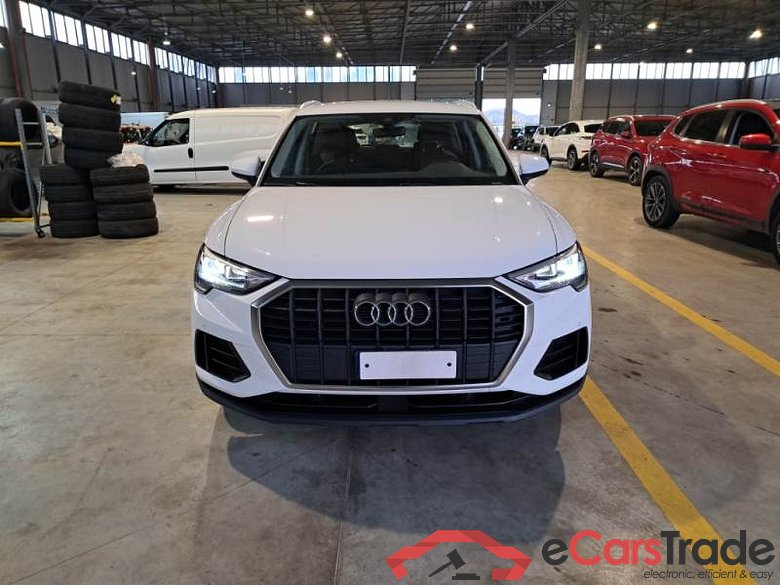 AUDI Q3 / 2018 / 5P / SUV 35 TDI S TRONIC BUSINESS #5