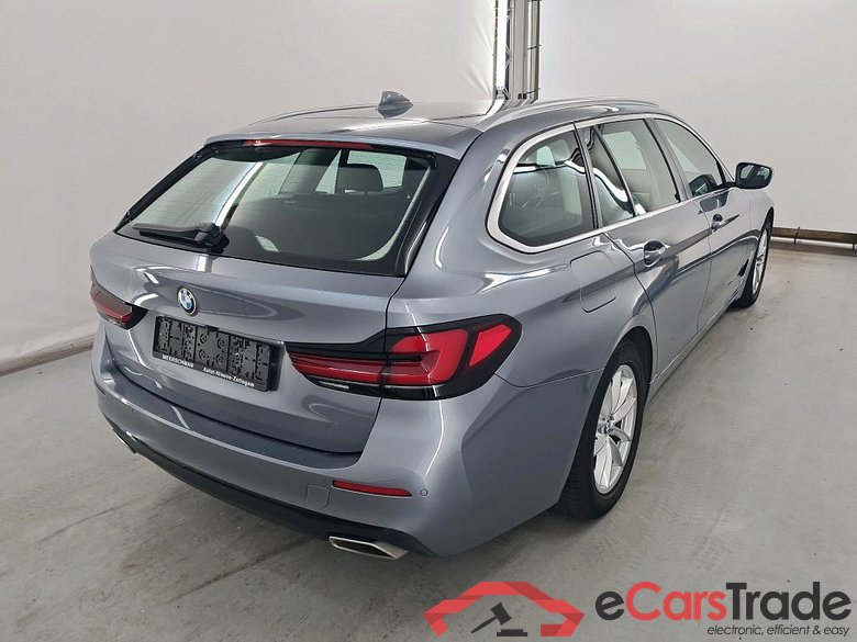 BMW 5 SERIES TOURING 2.0 520D 120KW TOURING AUTO Driving Assistant Parking Assistant Business #4