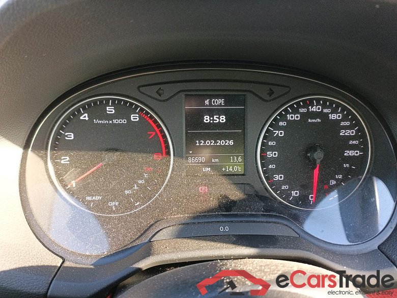 AUDI Q2 / 2016 / 5P / todoterreno Sport 30 TFSI 85kW (116CV) CX #4