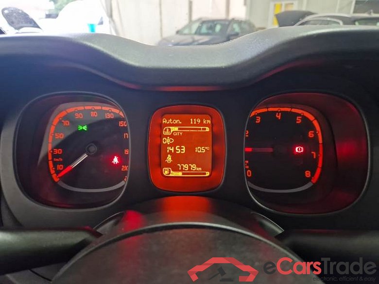 FIAT PANDA / 2011 / 5P / BERLINA 1.2 69CV SeS E6D-TEMP EASY #4