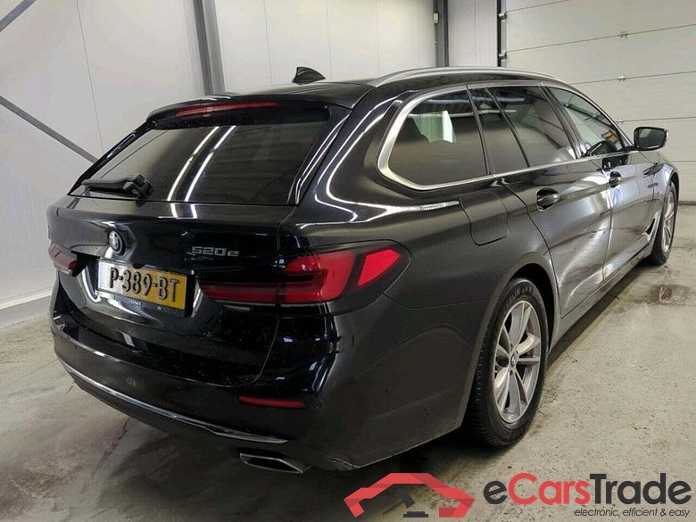 BMW 5-serie Touring 520e Bns Edit.+ #2