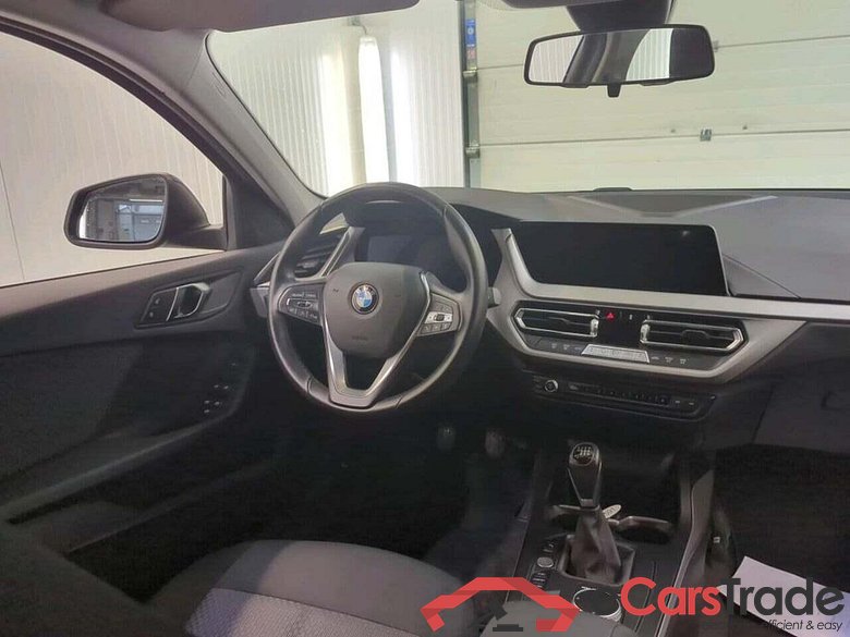 BMW 1-serie 118i Bns Edition #3