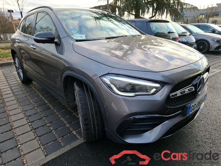 Mercedes GLA 250e Plug-In Hybrid AMG Night Aut. Pano LED-MultiBeam Widescreen Ambient Navi 1/2 Sport-Leather-Alcantara KeylessGo Camera 360 Klima PDC ... #2