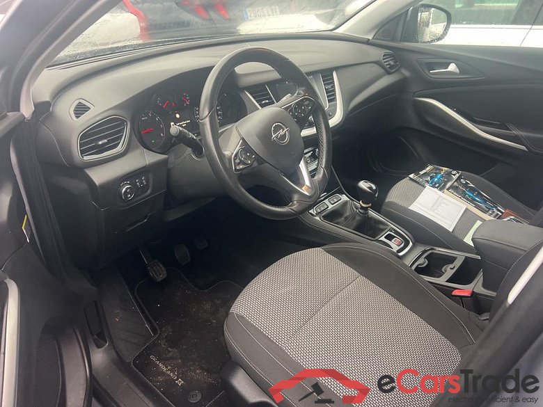 OPEL Grandland X / 2017 / 5P / todoterreno 1.5 CDTi Selective Pro #3