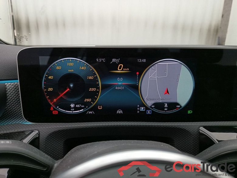 Mercedes-Benz A-Klasse Limousine A 180 d DCT Launch Edition 4d #6