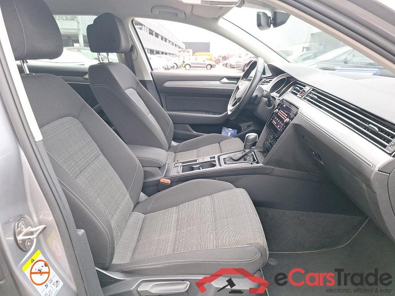 VOLKSWAGEN - VW  PASSAT VARIANT TDI 122PK DSG Style Business #3