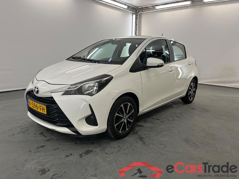 TOYOTA YARIS 1.0 VVT-i Connect