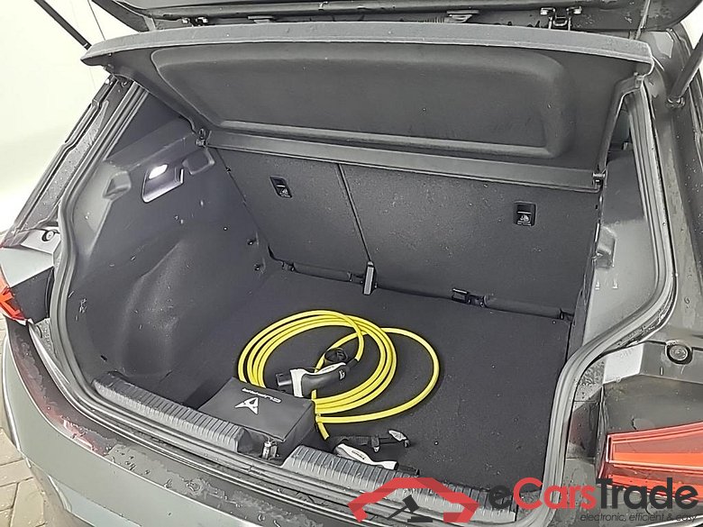 CUPRA Born 58kWh 150kW Essent.+Winterpack KPMG Edition 5D #5