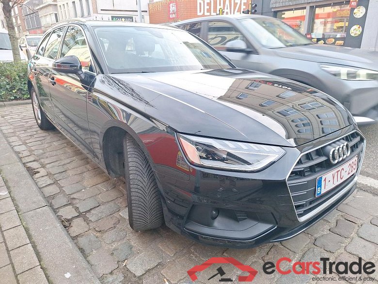AUDI A4 AVANT DIESEL - 2020 30 TDi #2