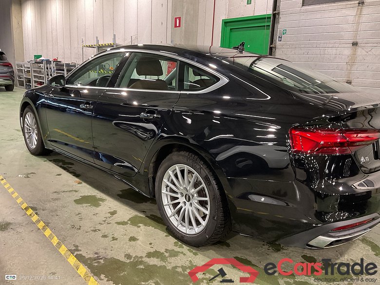 AUDI A5 2.0 30 TDI S TRONIC BUS. ED. ATTRACTION #3