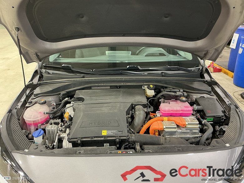 HYUNDAI IONIQ 1.6 GDI ISG DCT HYBRID FEEL #6