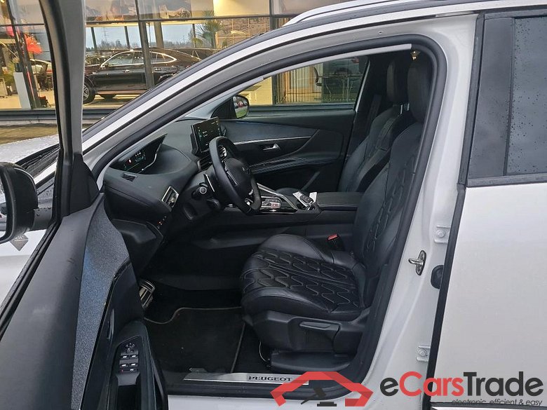 PEUGEOT 3008 1.6 PHEV 225 E-AUTO8 ROADTRIP #5