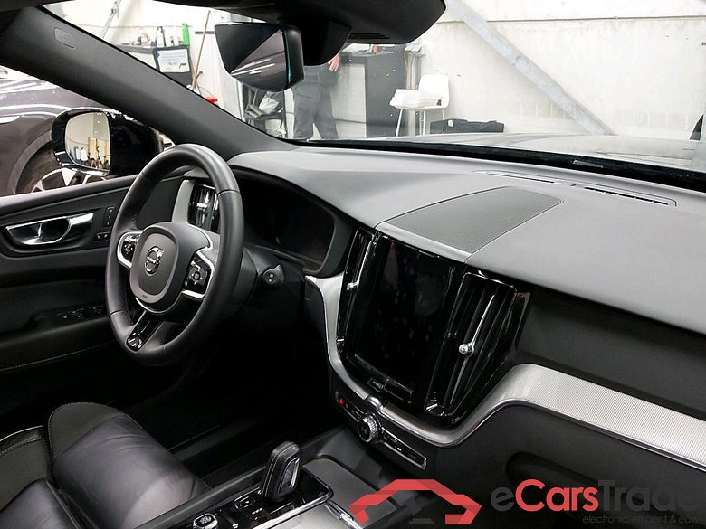 VOLVO - VOL XC60 T8 392PK 4x4 Recharge Geartronic R-Design Pack Business2 * HYBRID * #3